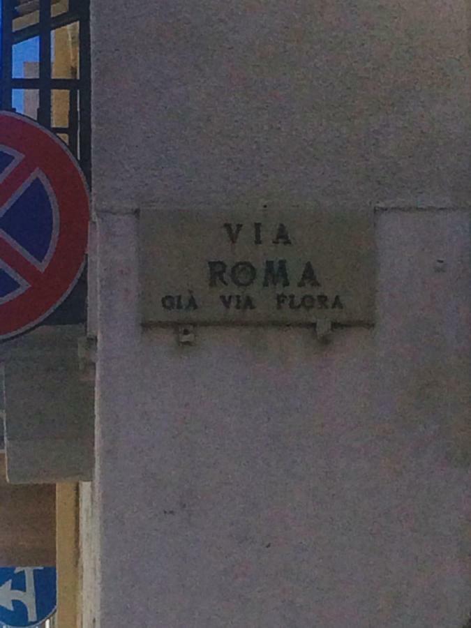 Zi' Mari' - Via Roma Otel Polignano a Mare Dış mekan fotoğraf